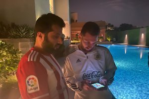 Turki Al-Sheikh y Leo Messi se intercambiaron los números.