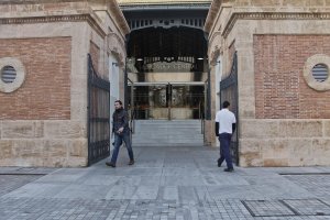 Exterior del Mercado Central de la capital