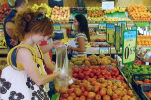 El tomate es el producto que más dificultades atraviesa