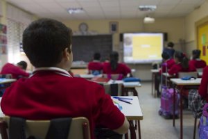 Los protagonistas del acoso y violencia a docentes son cada vez más jóvenes en Almería.