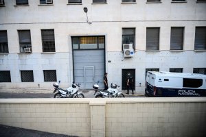 Policía Nacional en la sede de la Fiscalía