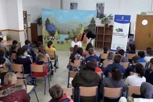 La obra de Teatro Infantil entra dentro del programa educativo para alumnos de segundo de primaria.