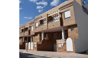Fomento del sureste nuevas viviendas triplex