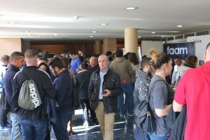 Se ha estimado una asistencia de 200 jóvenes menores de 30 años.