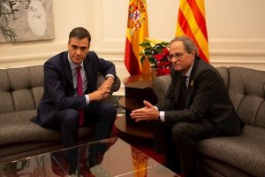 Imagen de una reunión entre Sánchez y Quim Torra