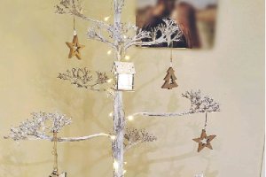 pitas, una decoración muy de la tierra que este año han dejado de lado a los abetos de siempre.