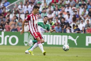 César de la Hoz en el Racing-Almería.