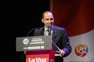 Sebastián Fernández en los III Premios del Deporte Almeriense.