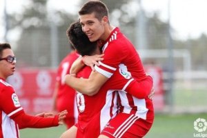 El conjunto Genuine sigue disfrutando por España.