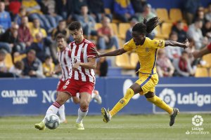 César de la Hoz en el partido en el campo del Alcorcón.