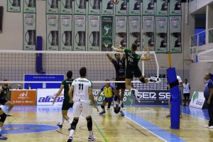 Unicaja Costa de Almería defiende liderato.