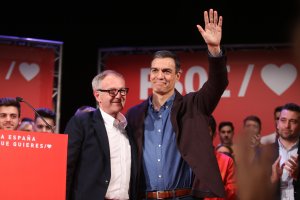 José Guirao y Pedro Sánchez, en un mitin del PSOE en Almería.