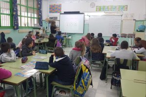 Charla en uno de los centros participantes.