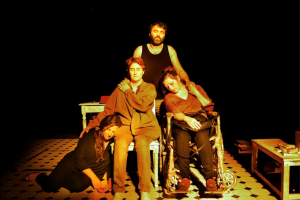 La primera de las propuestas teatrales que trae Delicatessen.