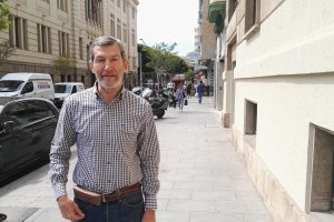 Julio Rodríguez en la calle Javier Sanz de Almería en 2016.