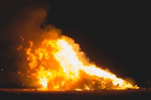 Hoguera prendida durante el San Antón del pasado año.