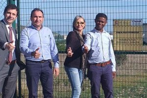 Miembros de la asociación recién constituida.