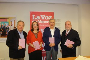 Antonio Martínez, Antonia Sánchez Villanueva, Luis Cortés y Francisco Giménez Alemán.