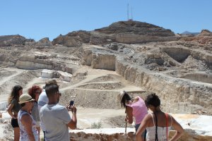 La cultura del marmol atrae visitantes a Macael.
