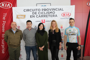Presentación del Circuito Provincial con sus patrocinadores.
