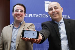 Presentación de ‘Almería Smart 2023’ con Fernando Giménez y Domingo Fernández.