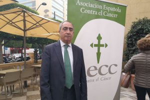 Francisco Balcázar, ex presidente de la Asociación Española Contra el Cáncer en Almería.