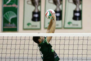 El colocador del Unicaja Costa de Almería en acción.