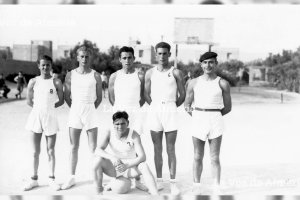 El equipo del SEU: Martos, Carretero, Gómez Fuentes, Antonio Cueto, Llopis y Corasa. 1943.