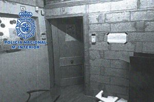 Entrada a la asociación cannábica.