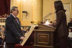 Fernando Martínez firmará hoy su renuncia como Senador por Almería.