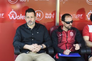 Mere Hermoso en el banquillo del Mediterráneo.