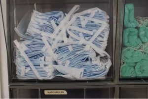 La venta de mascarillas se ha disparado en buena parte de Europa y Asia.