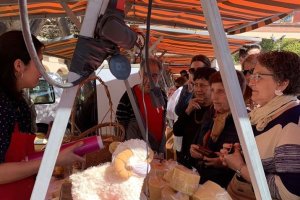 Edición pasada de la Feria del Queso Artesano de Almería, en la Plaza Vieja.