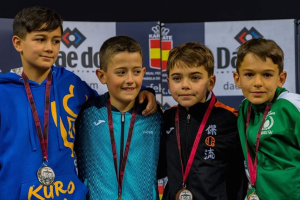Los medallistas del club almeriense.