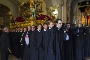 Las imágenes del Santo Sepulcro cumplen 75 años.