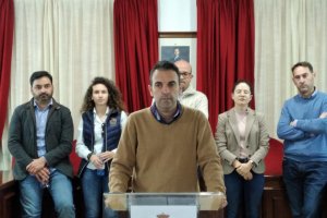 El alcalde, Pedro Ridao, con su equipo de Gobierno. este viernes.