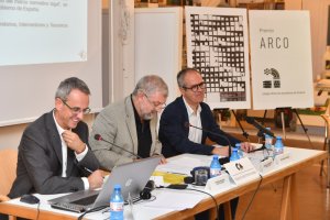 José Díaz, decano de los arquitectos, a la izquierda de la foto.