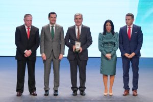 Entrega de la Medalla de Andalucía a Verdita.