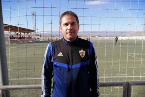 Salva Carmona posa para LA VOZ.