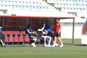 José Carlos Lazo saludando a Mohamed El Assy este miércoles.