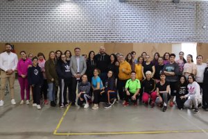 Jornada inaugural de los cursos en el pabellón de Berja.