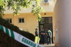 La Guardia Civil inspecciona el lugar del crimen en octubre de 2019