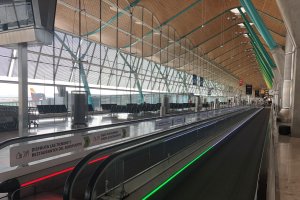 El Aeropuerto de Barajas totalmente vacío.