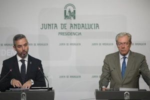 Los consejeros de Hacienda y Economía, Bravo y Velasco.