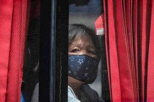 La OMS insiste en la importancia de que las personas se laven las manos.