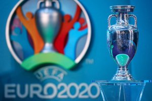La Eurocopa se disputará finalmente en verano de 2021.