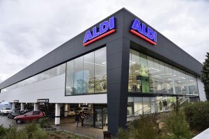 Aldi modifica su horario y limita su aforo para prevenir el coronavirus.