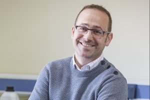 El divulgador científico explica algunos de los temas que rodean al COVID-19.