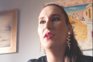 Ana Mar, en casa durante la interpretación del fandango.