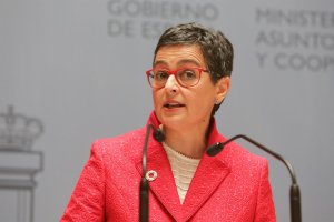 González Laya anuncia que el Ejecutivo ha adquirido hoy material a China, Suecia y Turquía.